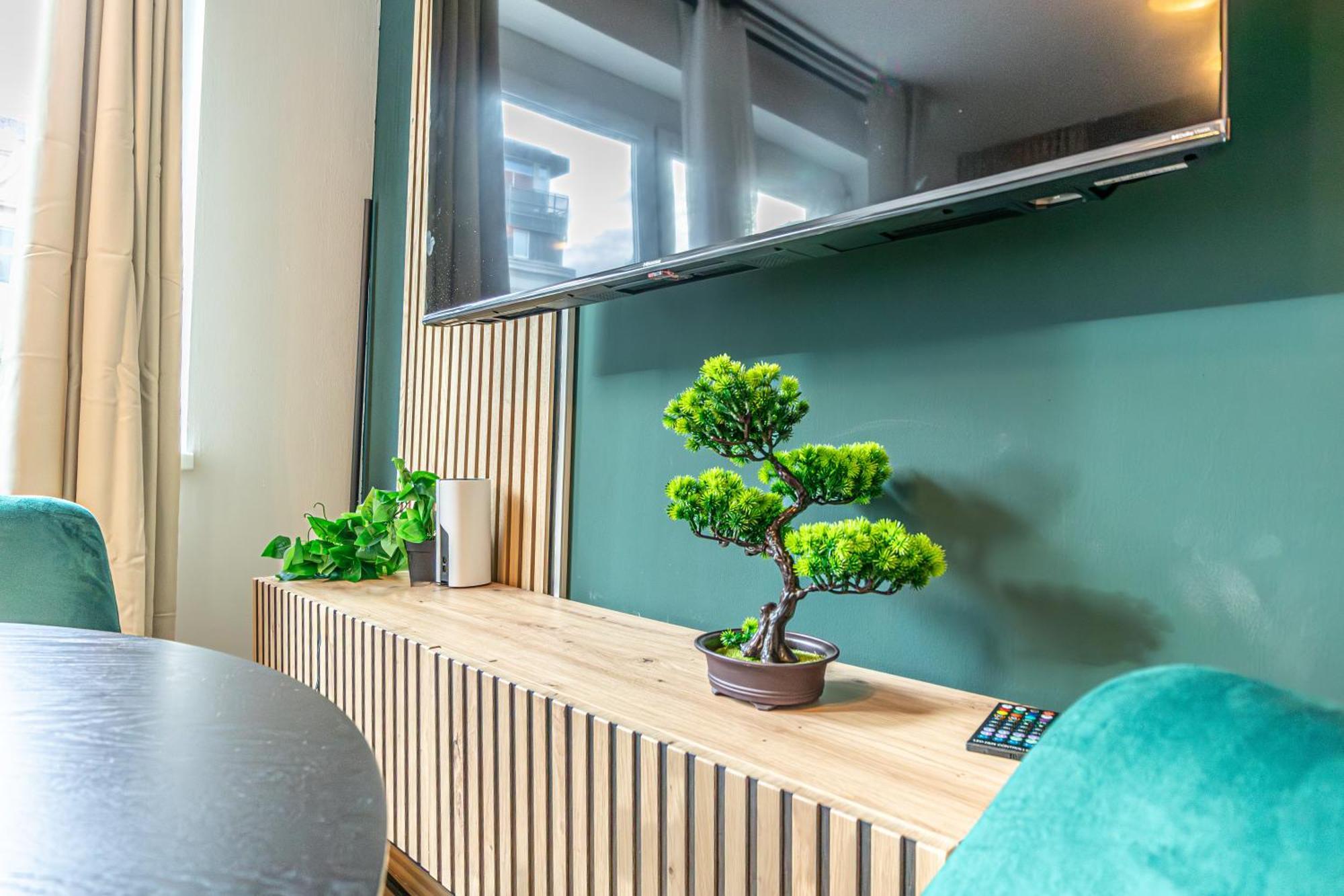 Апартаменты Charming 1Br, Steps From Reumannplatz U1 Вена Экстерьер фото