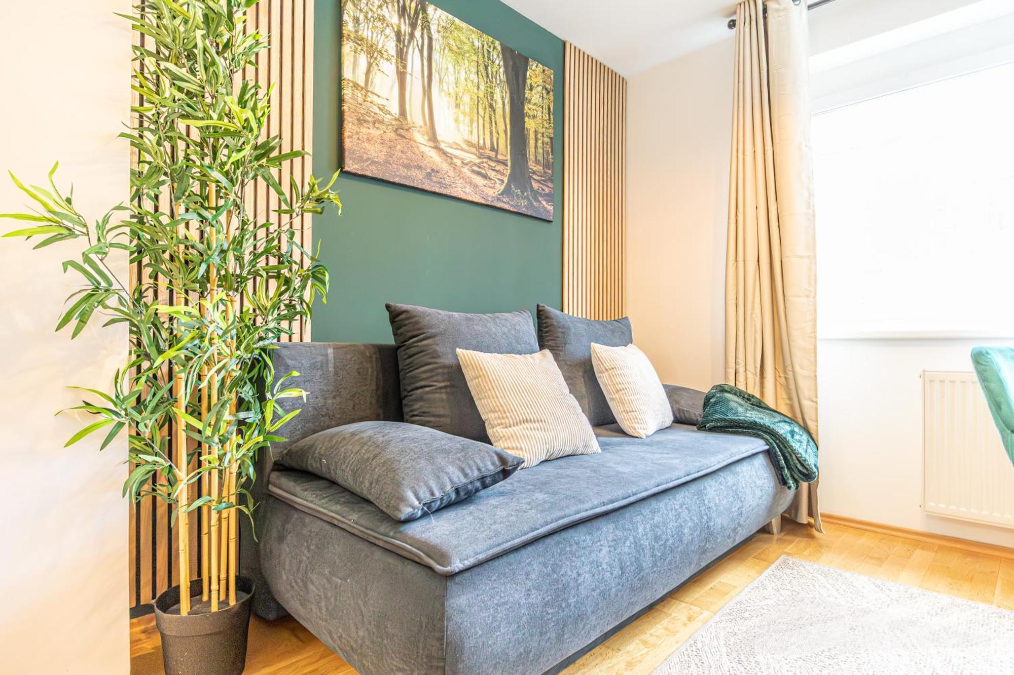 Апартаменты Charming 1Br, Steps From Reumannplatz U1 Вена Экстерьер фото